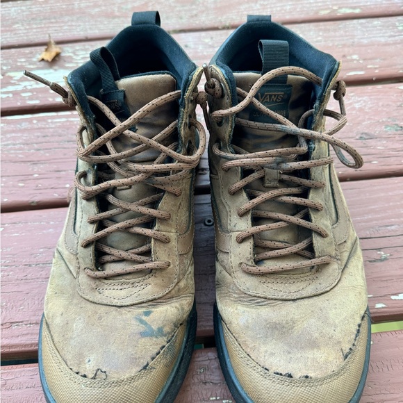 Vans Ultrarange Sneaker Boots - Picture 3 of 4